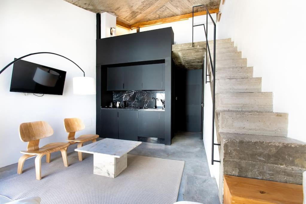 Cozy And Stylish Next To The Center 1.c2 *