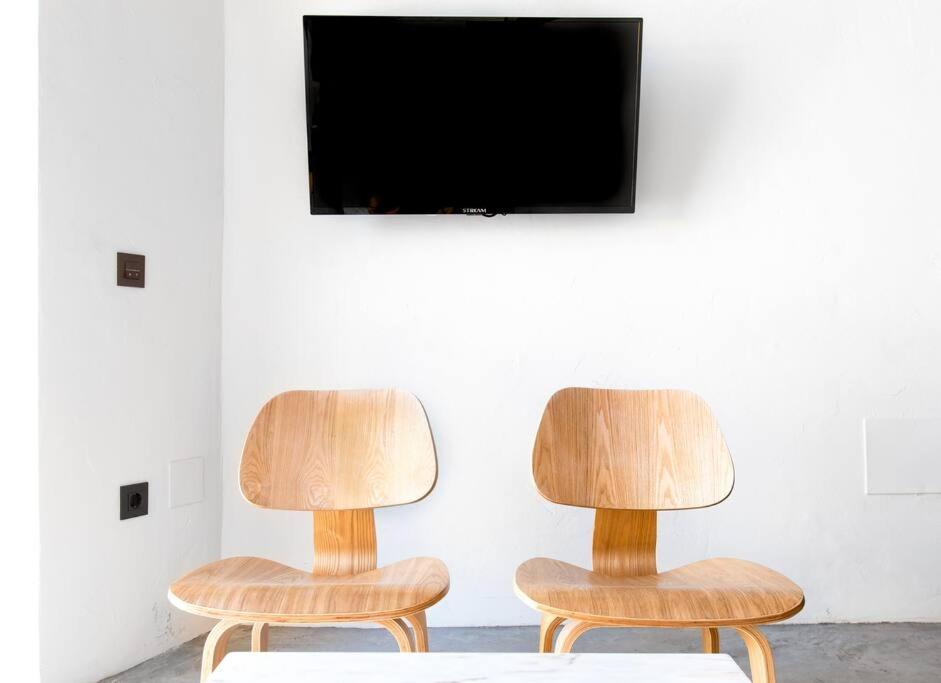 Cozy And Stylish Next To The Center 1.c2 *